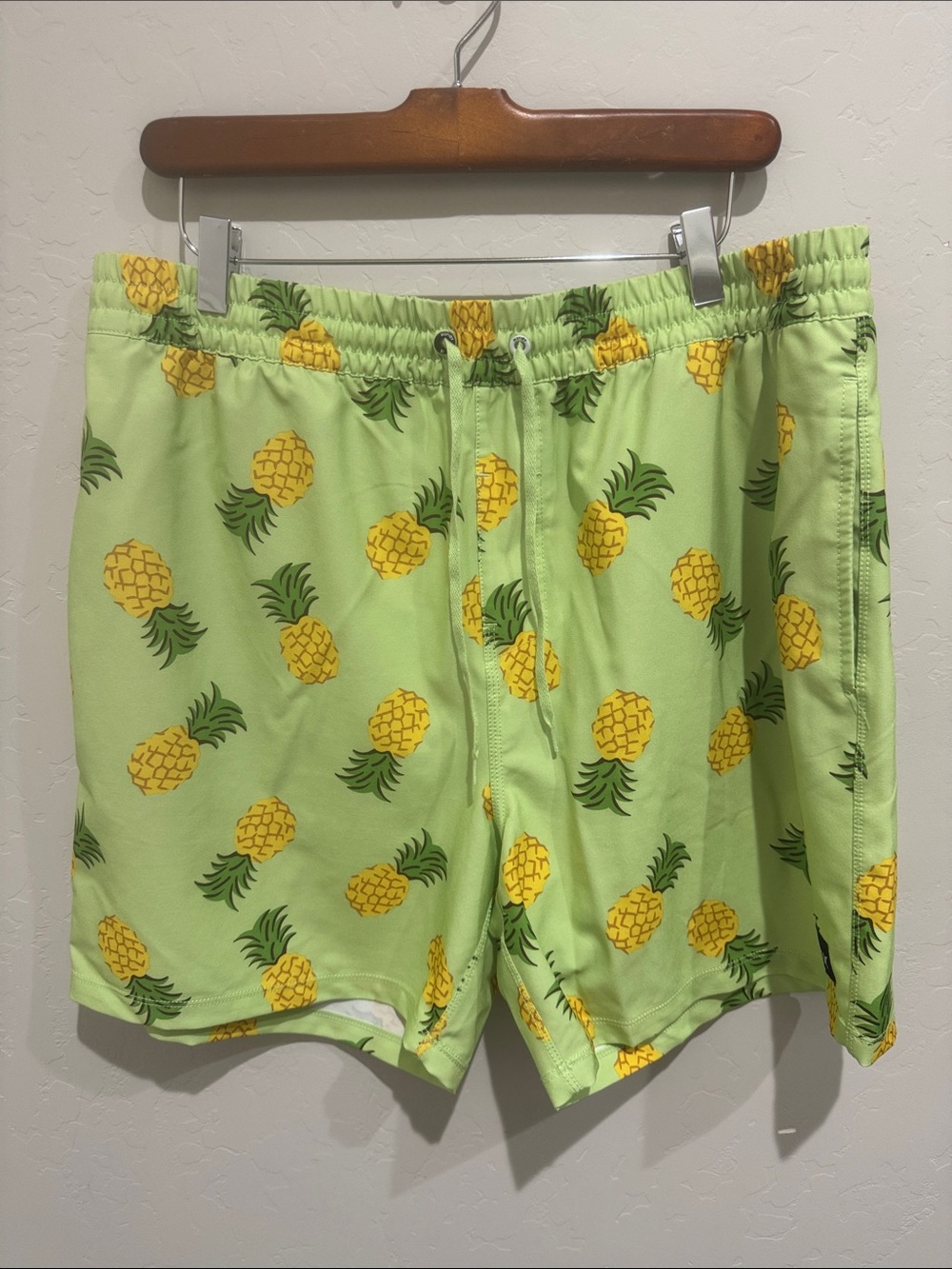 Hurley Pineapple Print Swim Shorts in Lime and Yellow